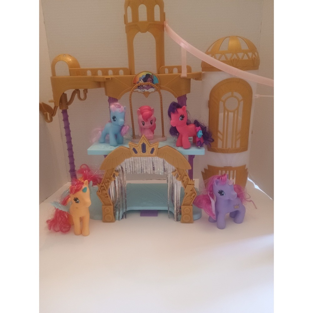 My Little Pony: A New Generation Castle And 5 Ponys